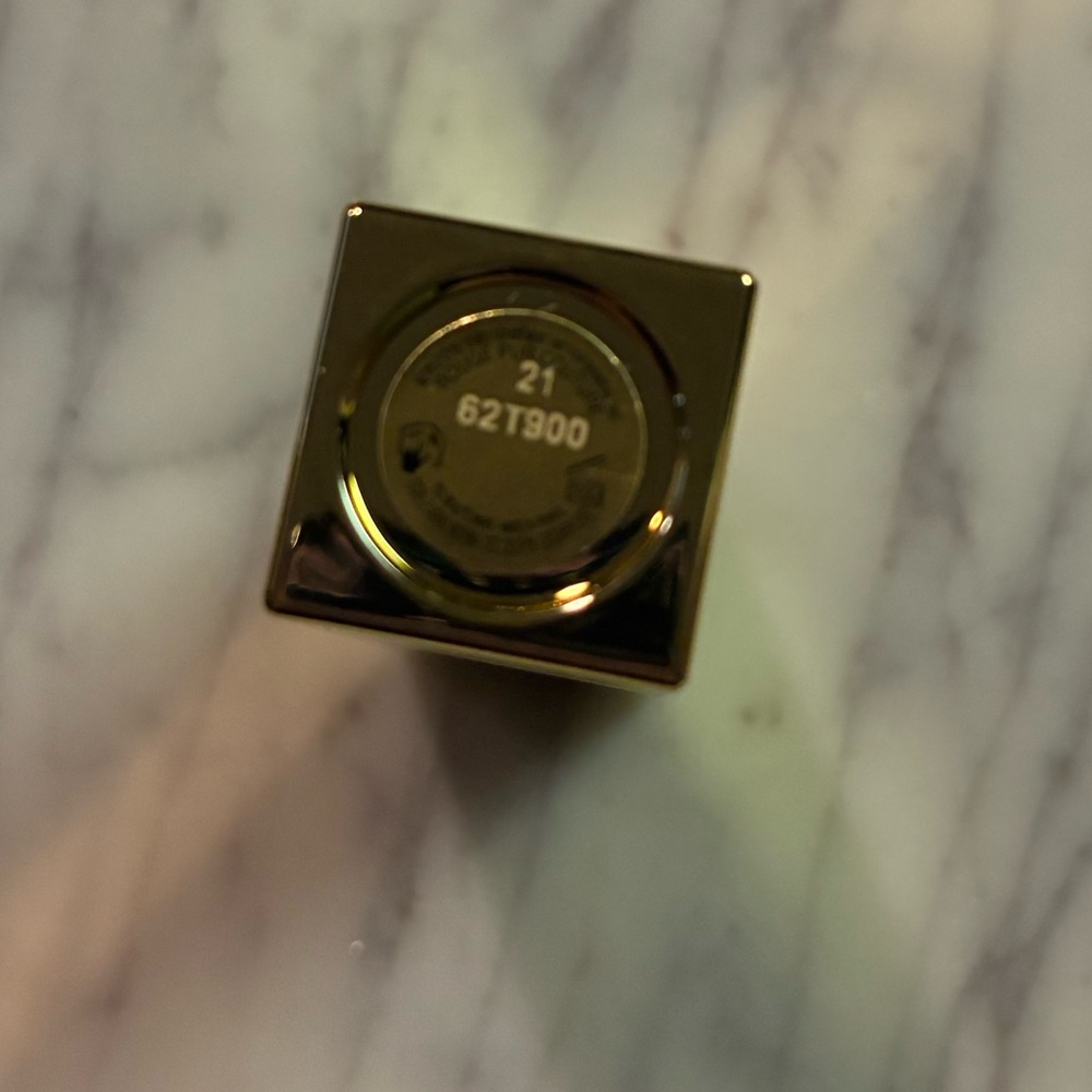 YSL Primer & Lipstick Set - Picture 5 of 6